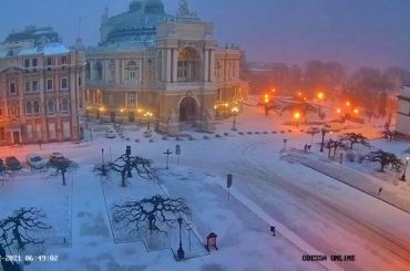 Снег Оперный театр