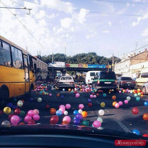 Воздушные шары на улицах Одессы (2)