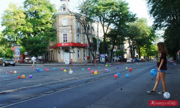 Воздушные шары на улицах Одессы (6)