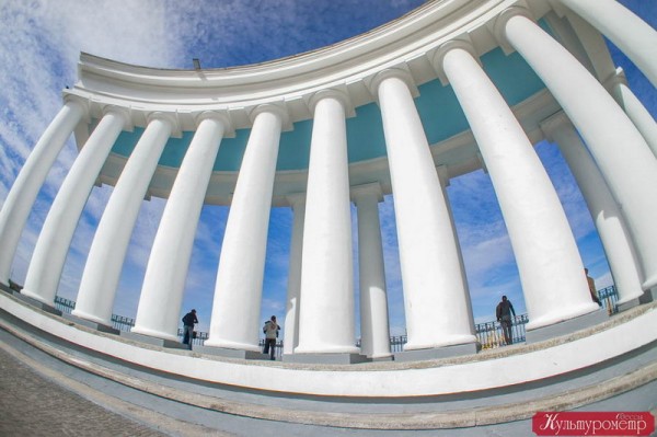 Одесская колоннада